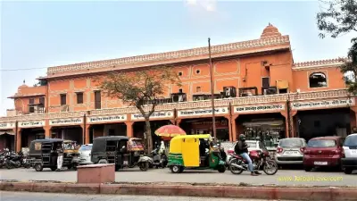 किशनपोल बाजार