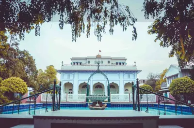 होटल डिग्गी पैलेस