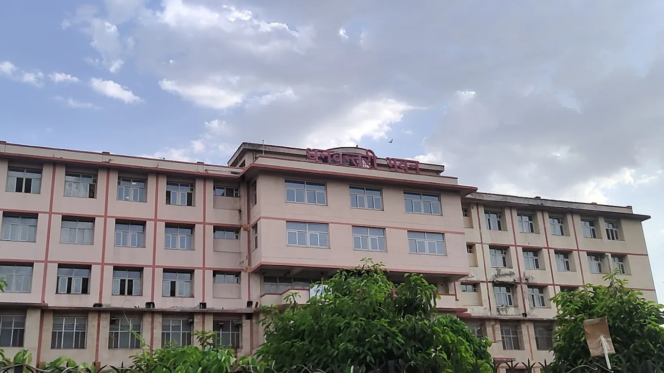 Sawai Man Singh Hospital (SMS)