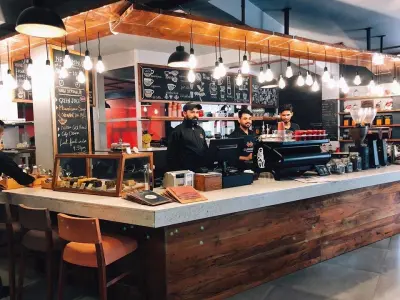 Curious Life Coffee Roasters : BLUE