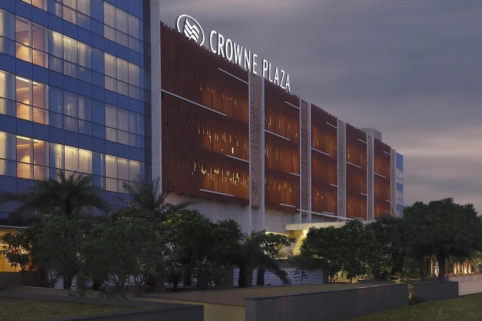 Crowne Plaza Jaipur Tonk Road